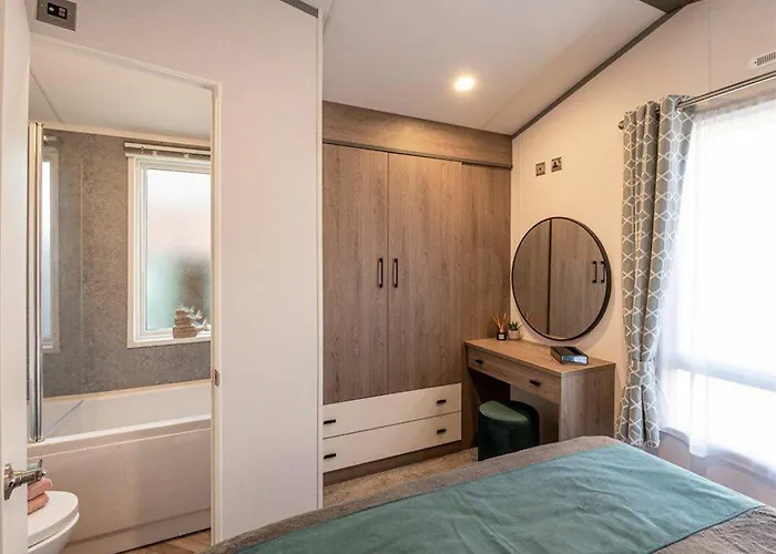 Jackson - Primrose *